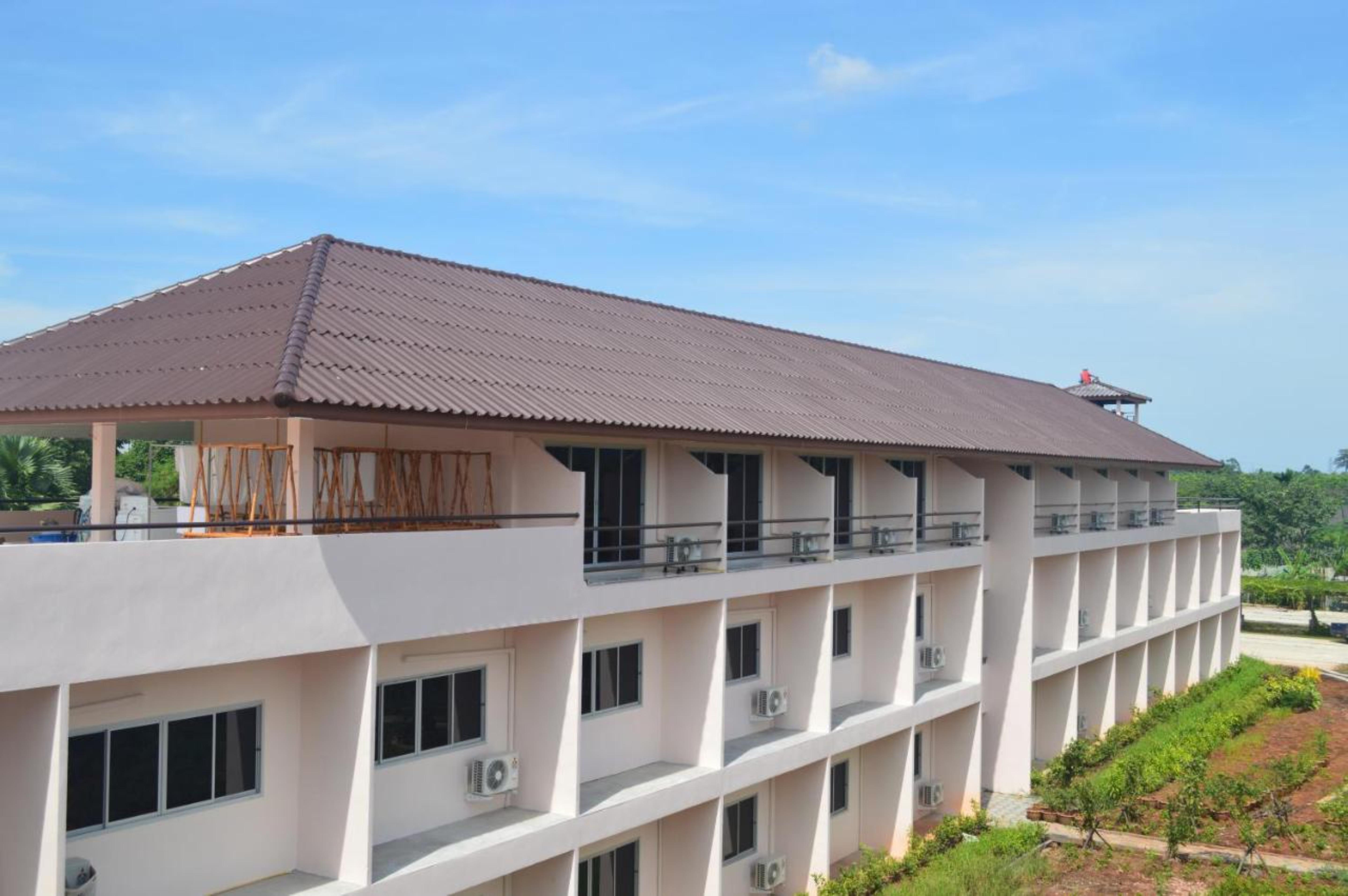 Be Fine Sabuy Hotel And Resort Surat Thani Exterior photo